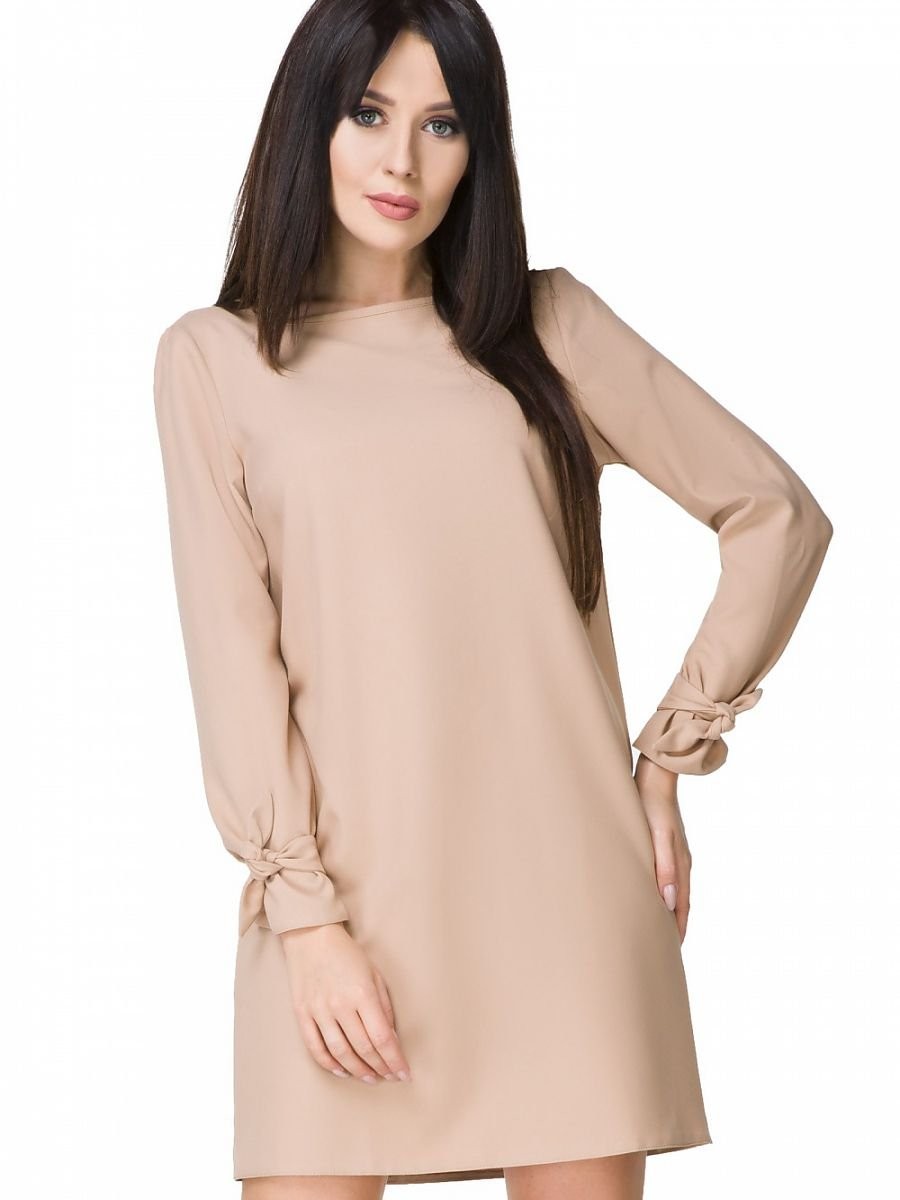 Robe de cocktail model...