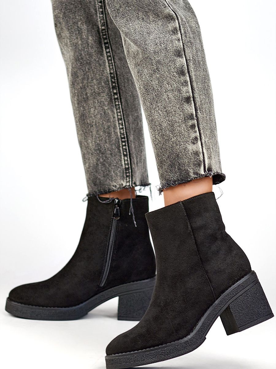 Bottes à talons model...