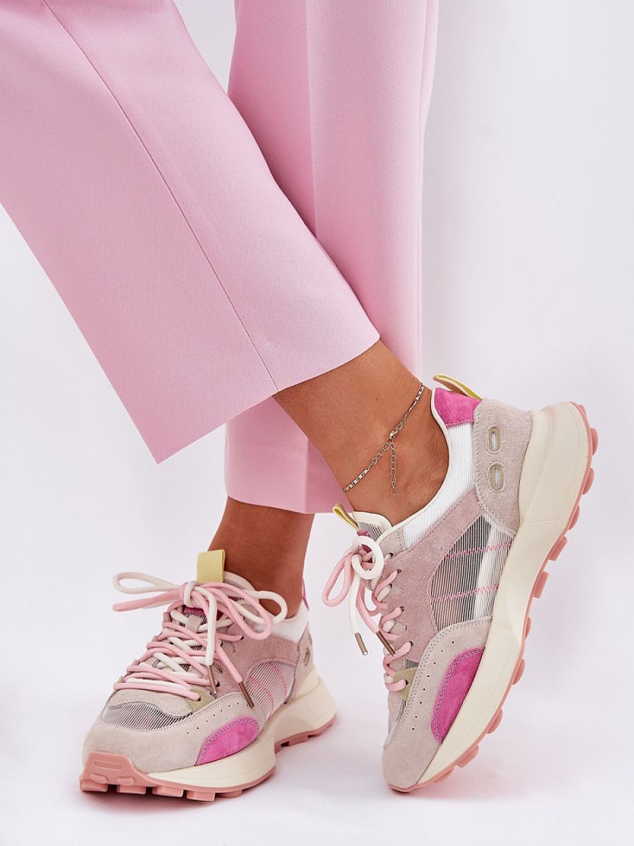 Chaussures de sport model...