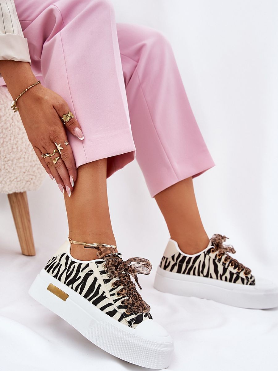 Baskets model 209814 Step...