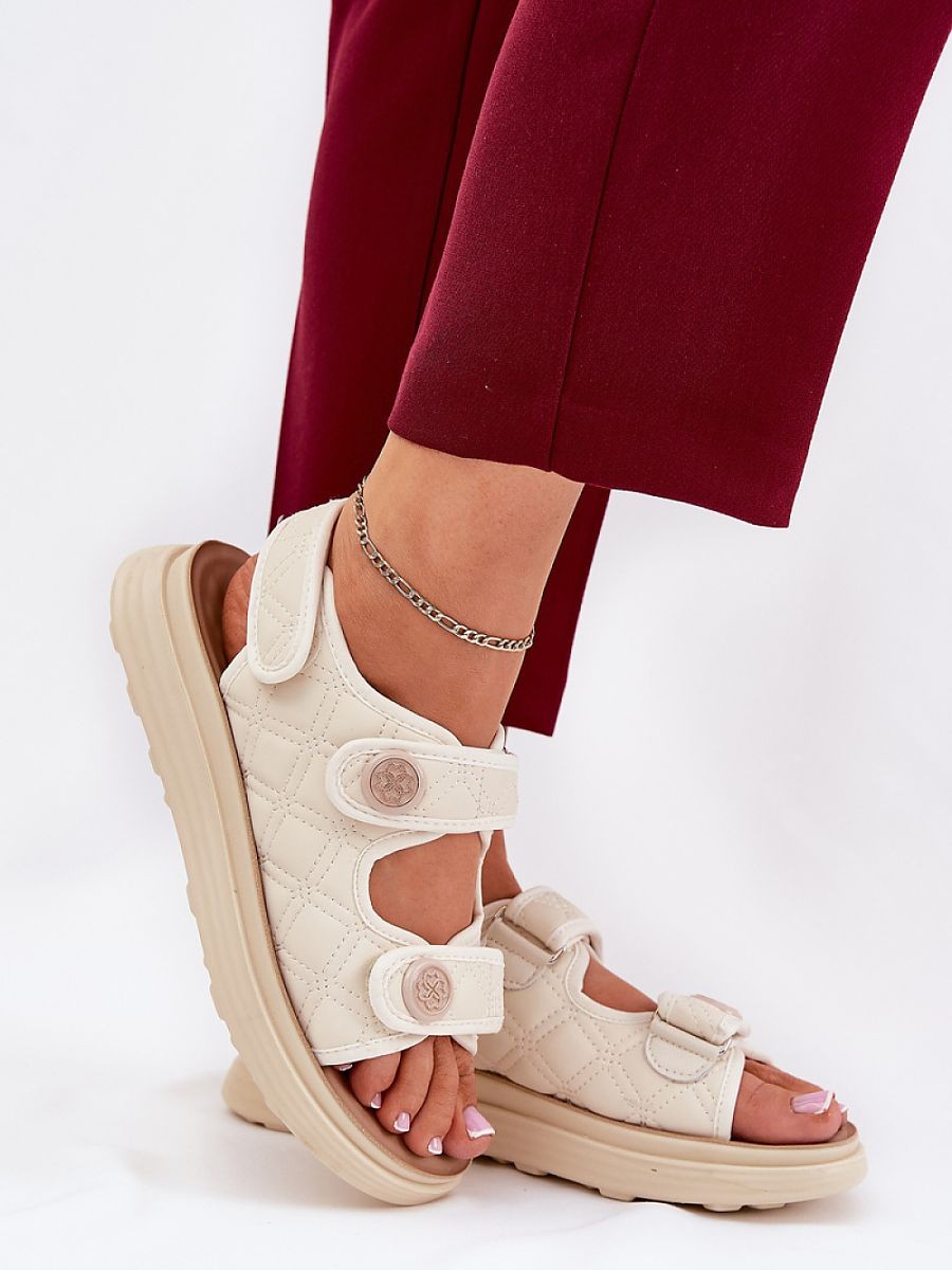 Sandales model 209908 Step...