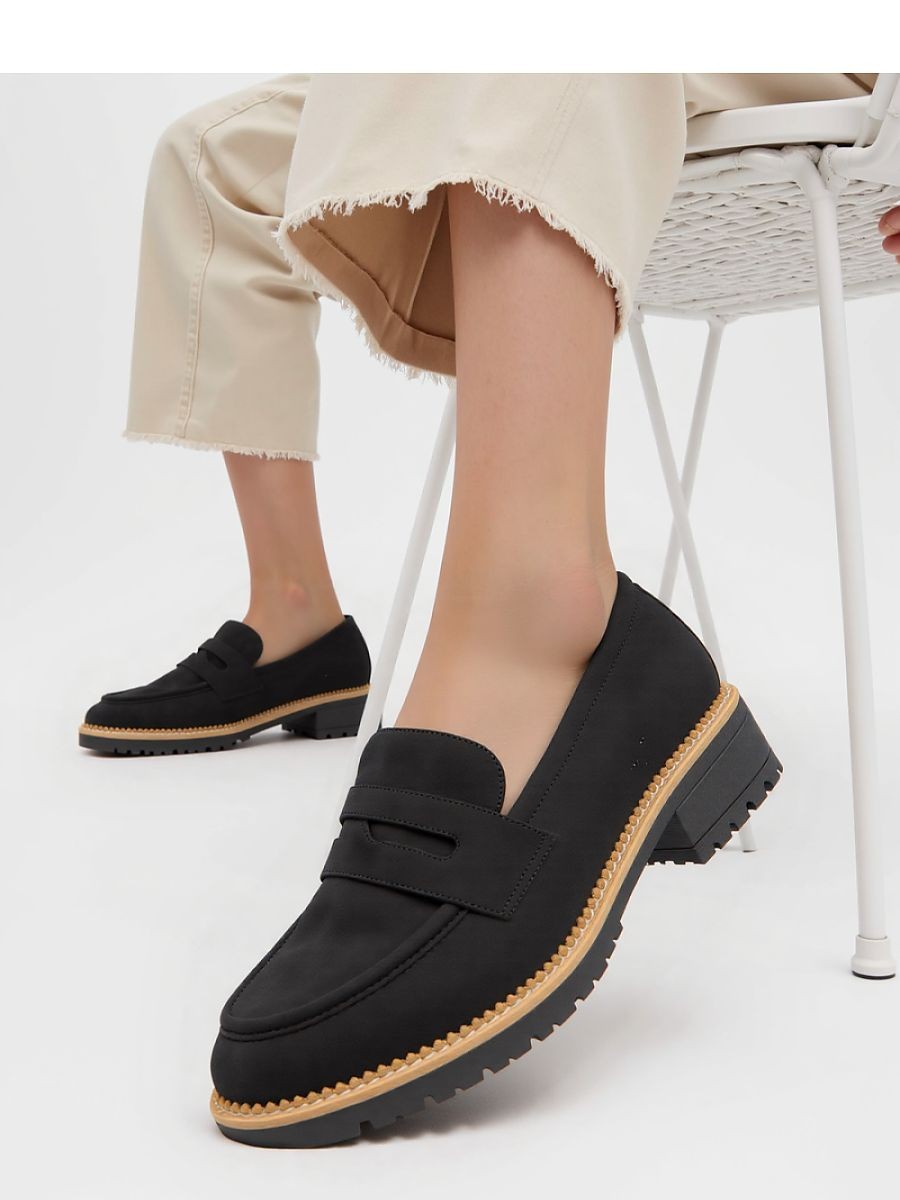 Moccasins model 210205 Inello