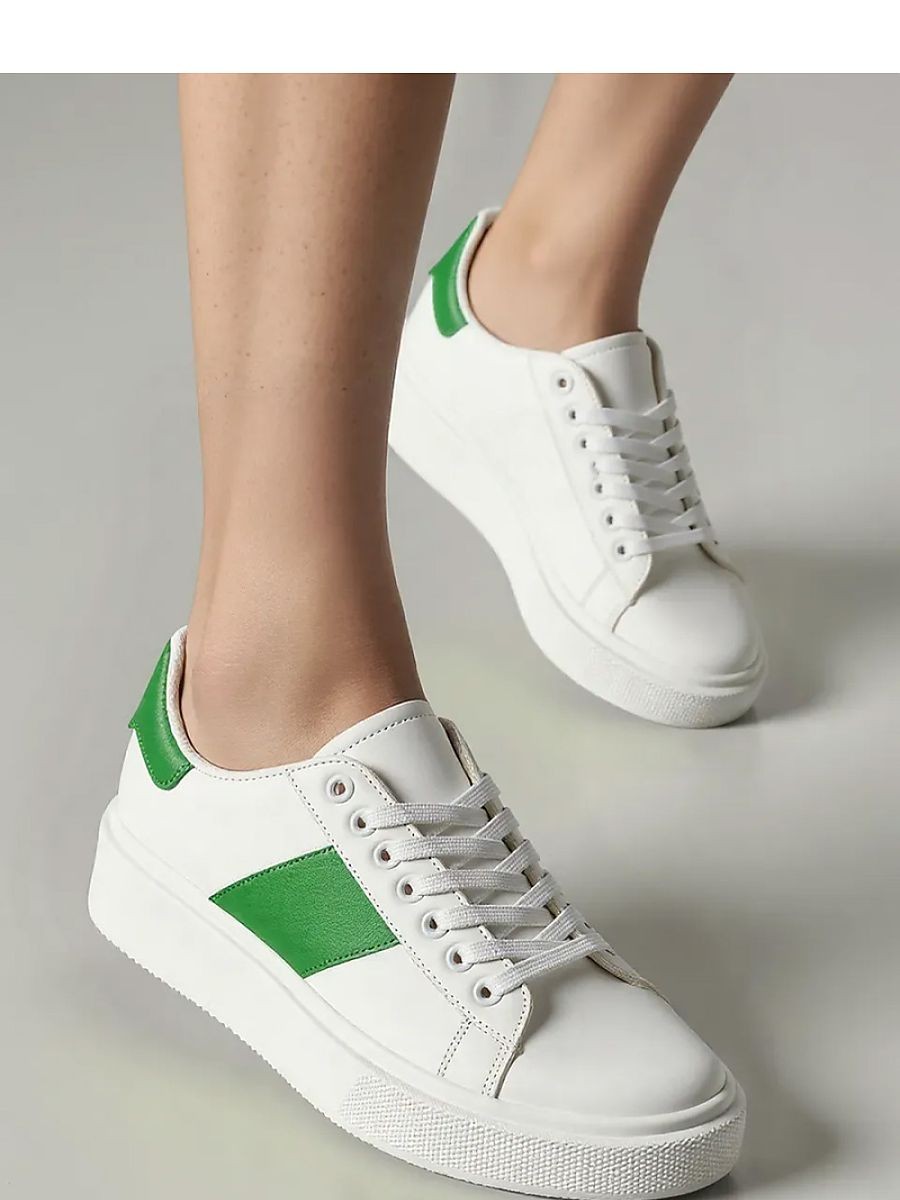 Chaussures de sport model...