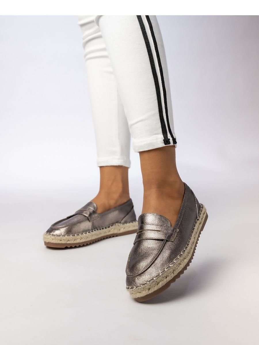 Moccasins model 210615 Inello