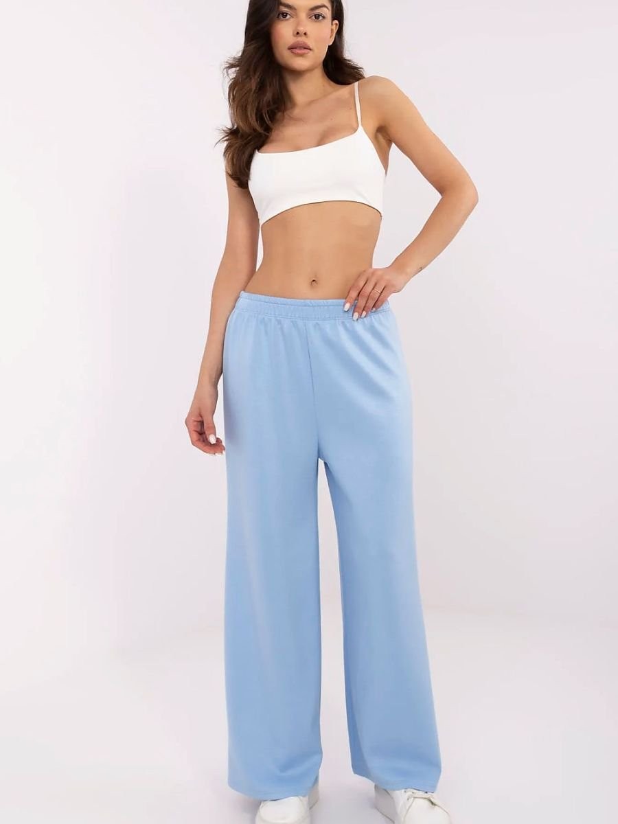 Pantalon survêtement model...