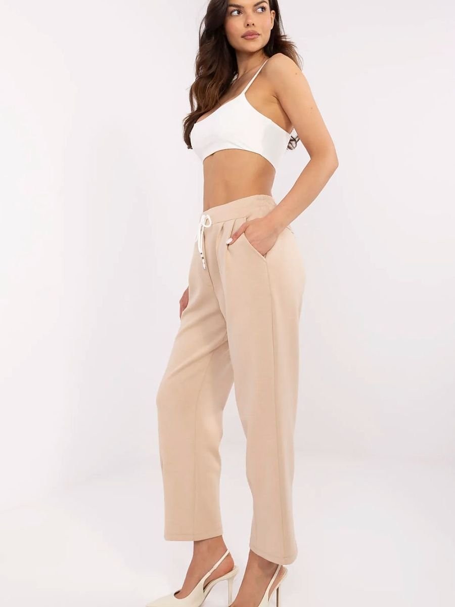 Pantalon survêtement model...