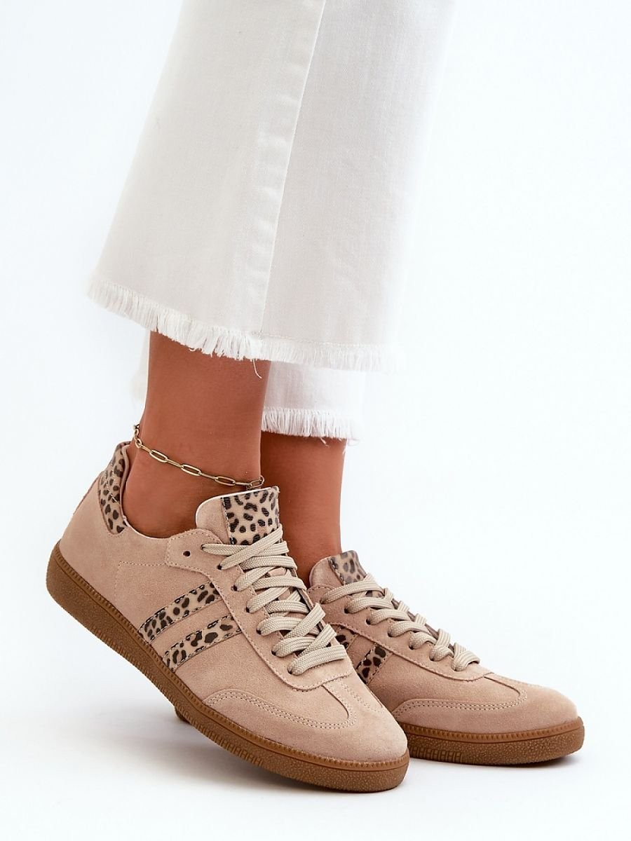 Chaussures de sport model...