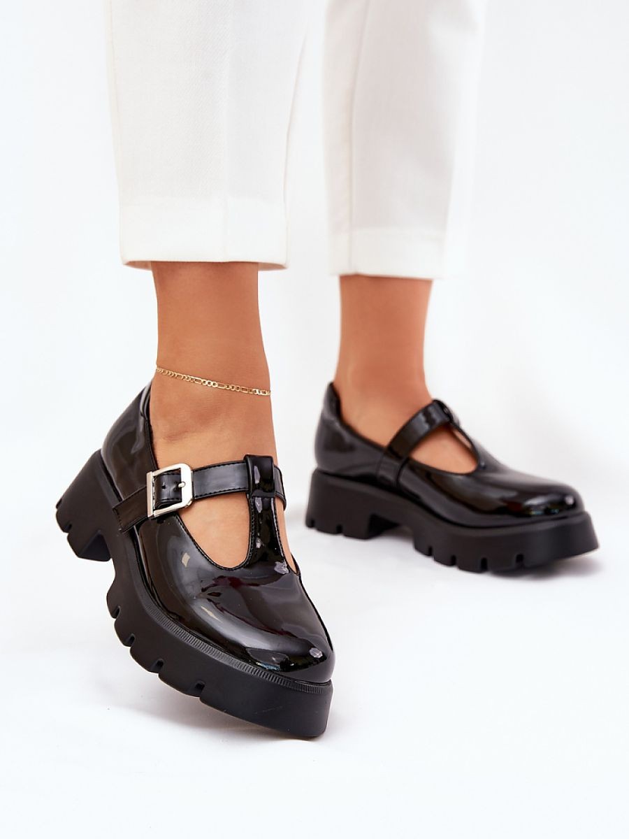 Chaussures Basses model...