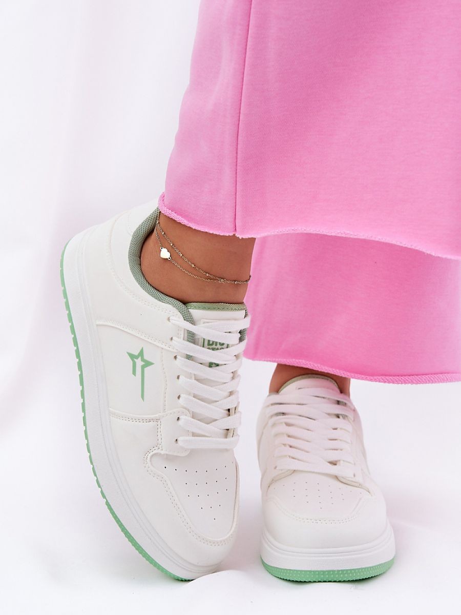 Chaussures de sport model...