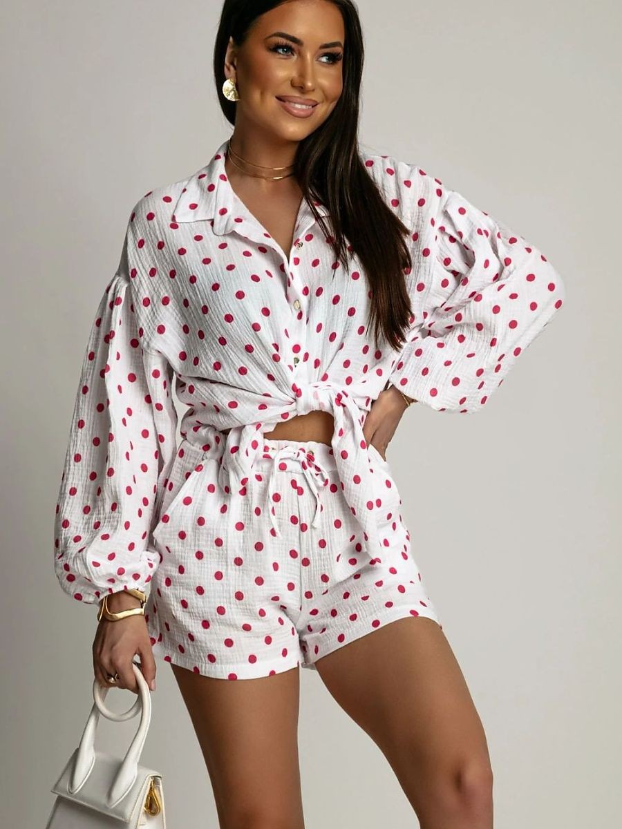 L`ensemble model 211484...