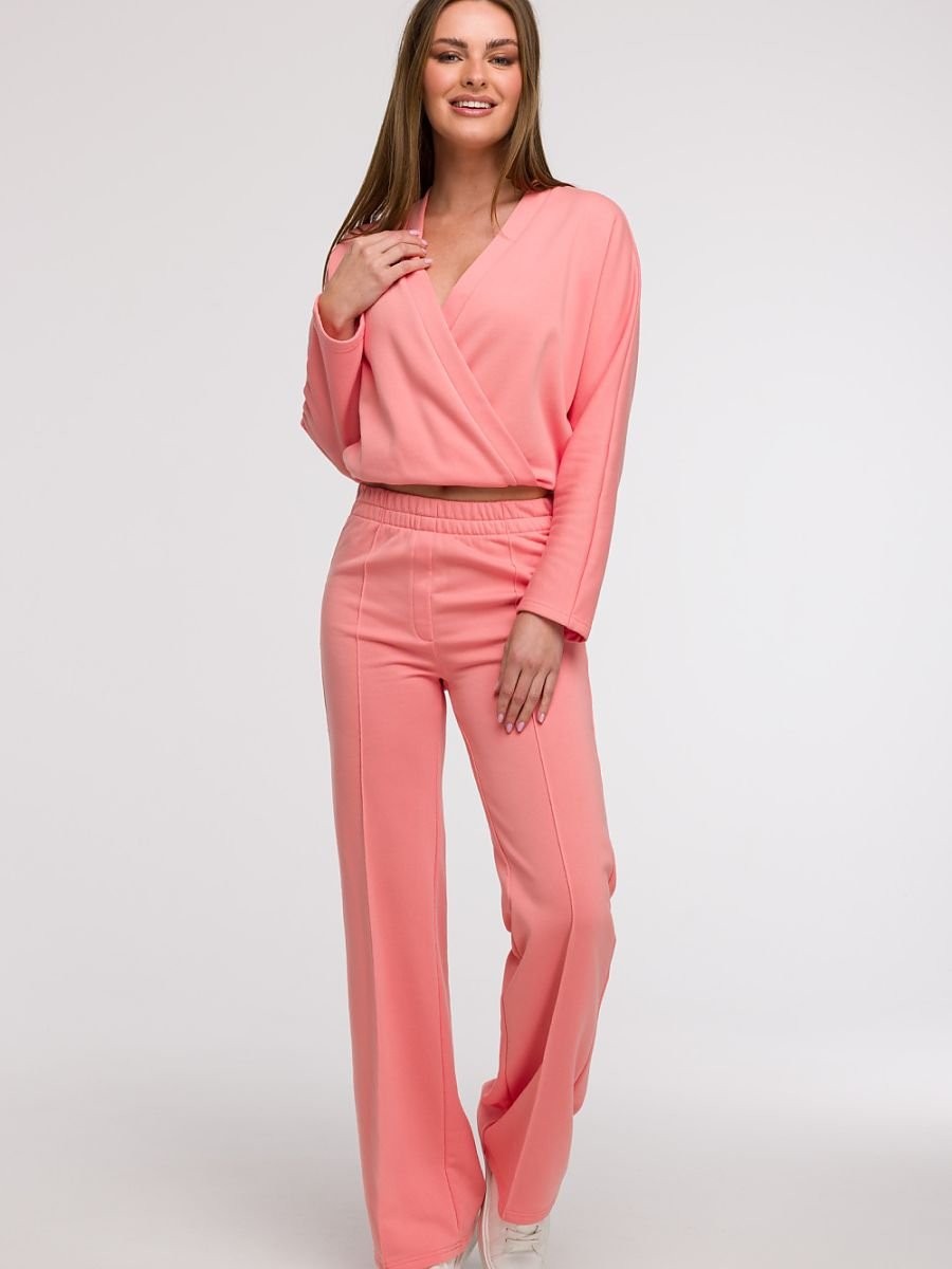 Pantalon survêtement model...