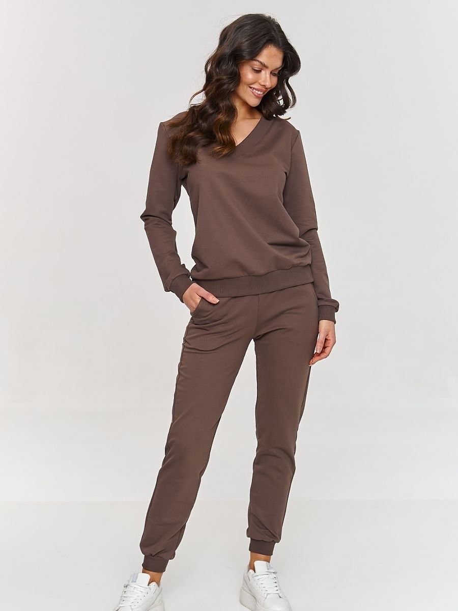 L`ensemble model 211544...