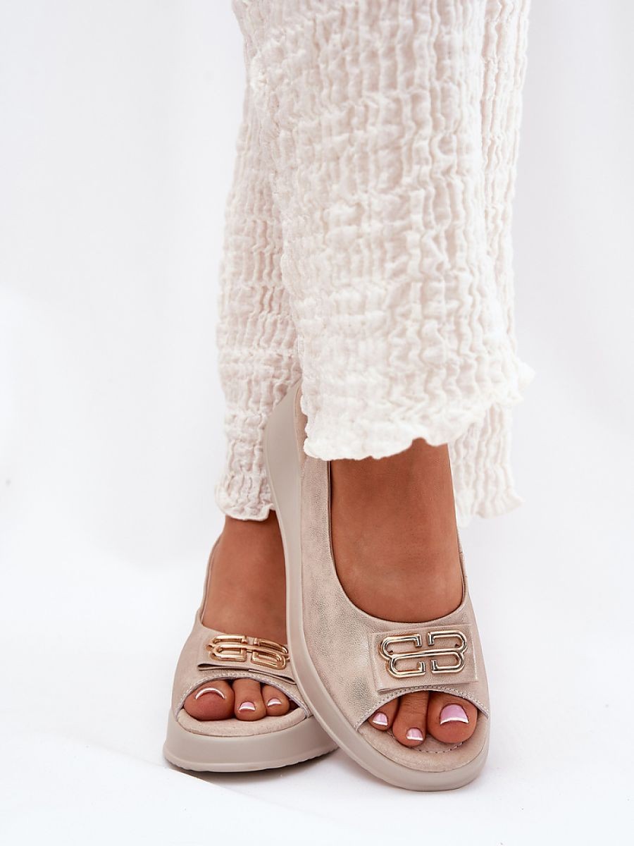 Cothurnes model 211627 Step...