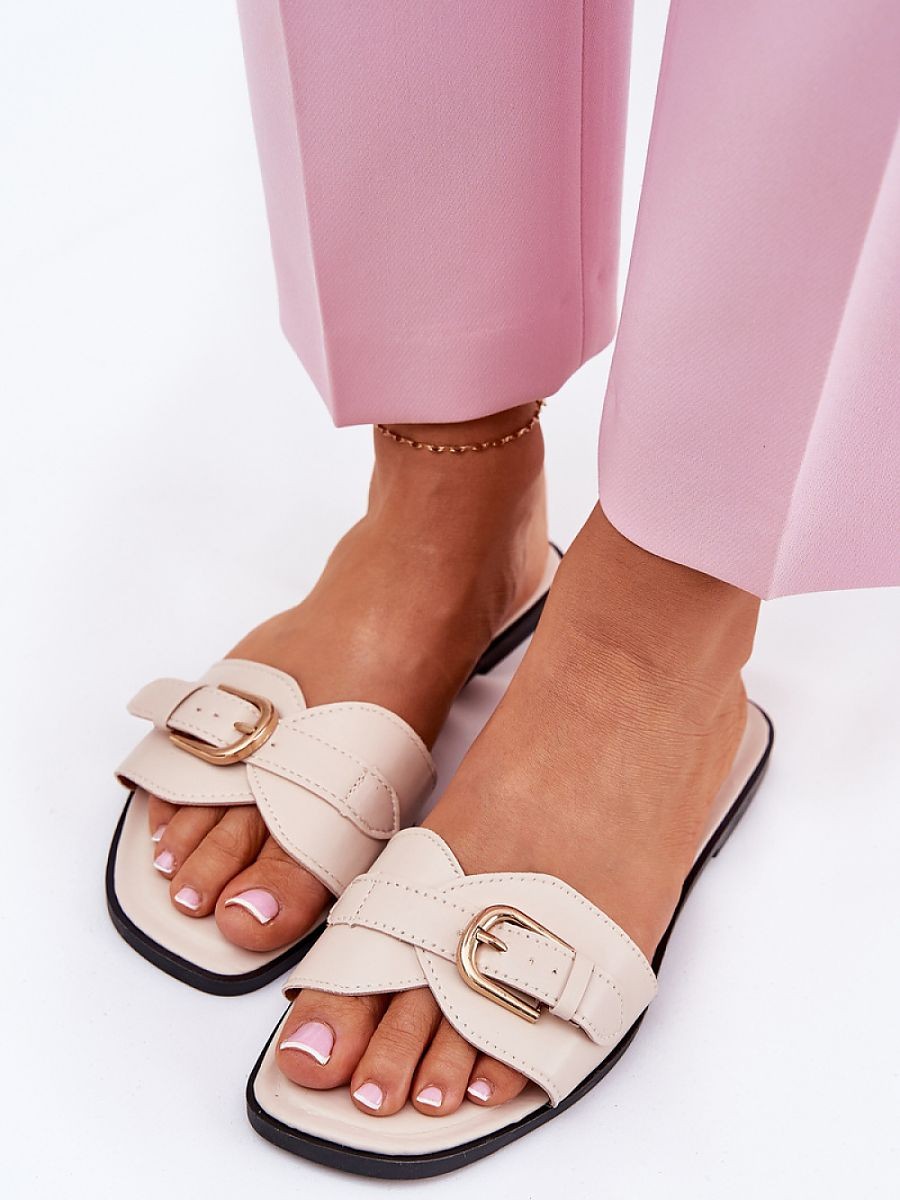 Clacquettes model 211691...