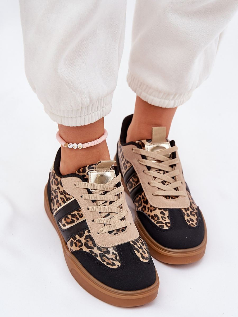 Chaussures de sport model...