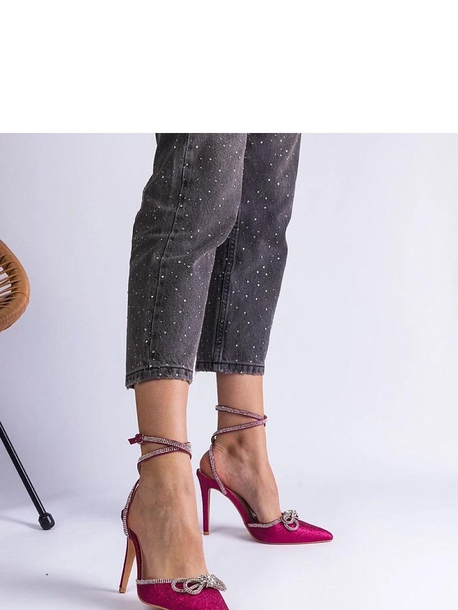 Talons hauts model 211859...