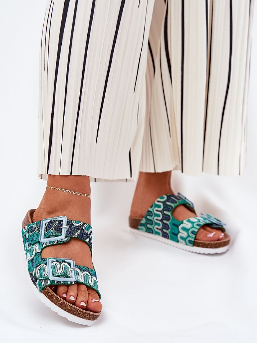 Clacquettes model 211960...