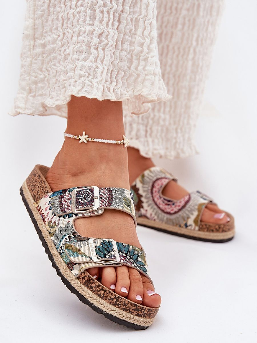 Clacquettes model 212592...