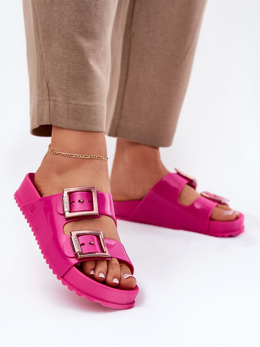 Clacquettes model 212707...