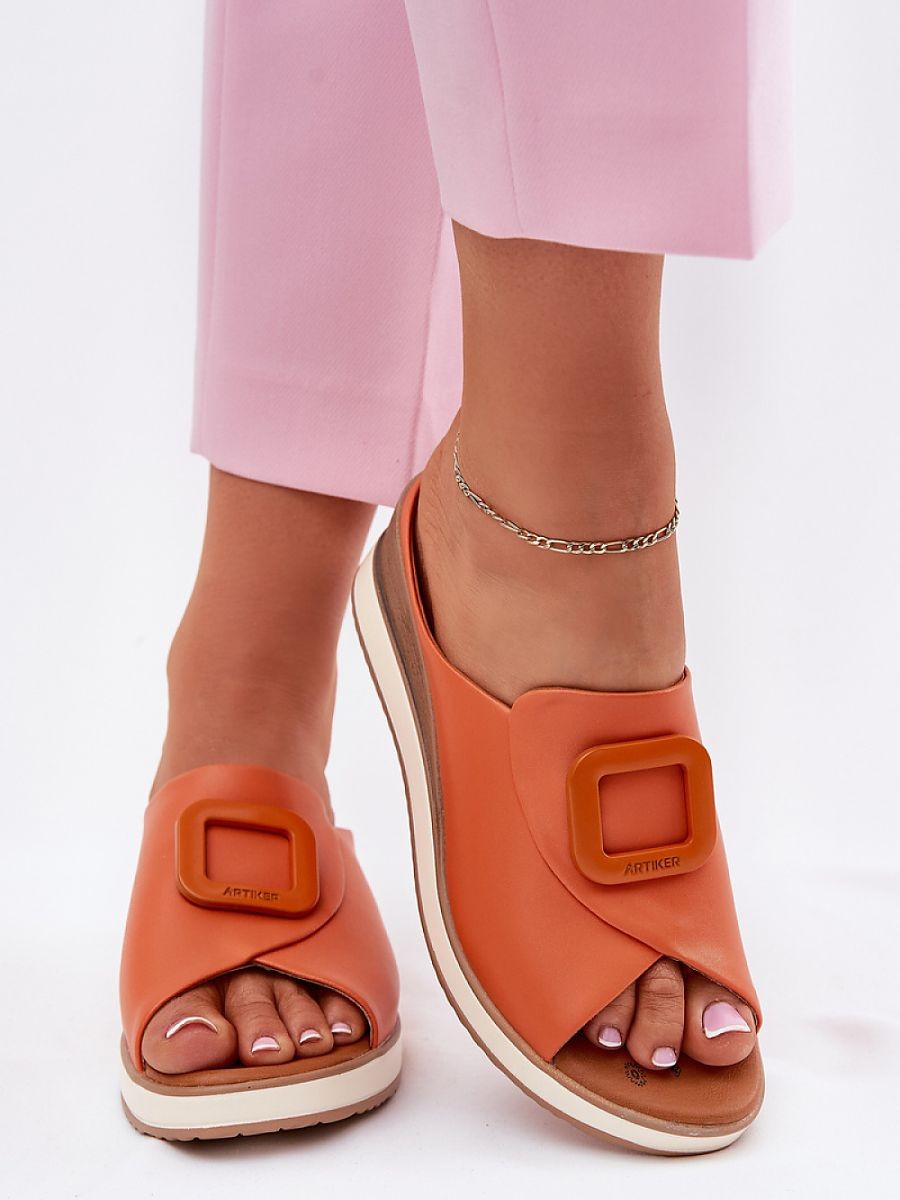 Clacquettes model 212709...