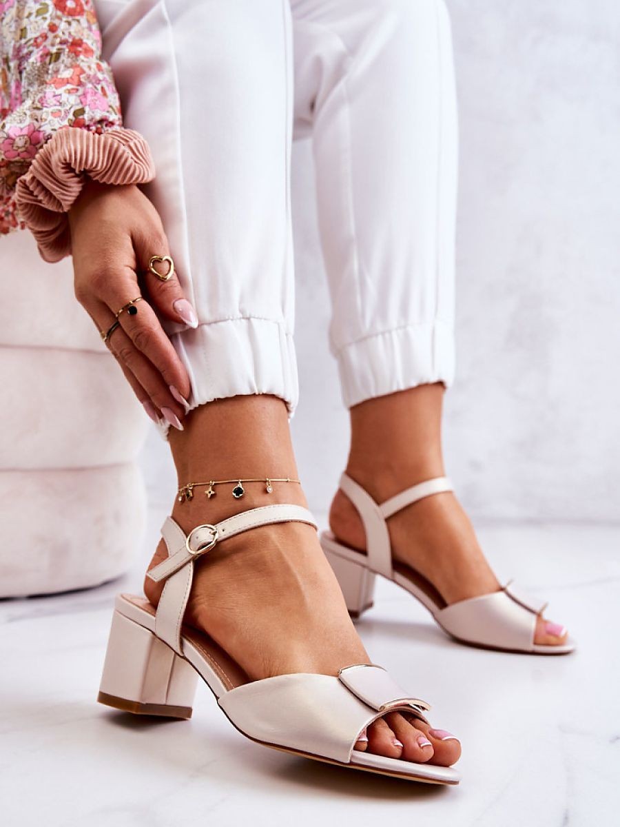 Sandales à talons model...