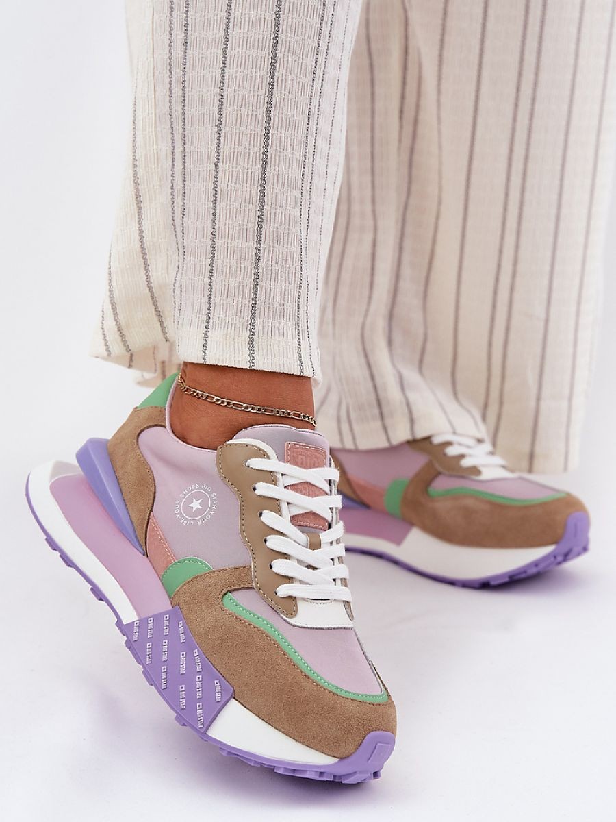 Chaussures de sport model...