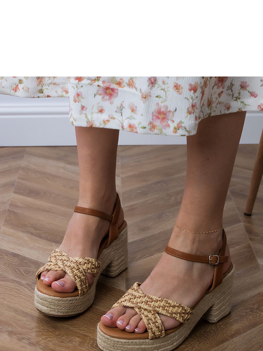 Sandales à talons model...