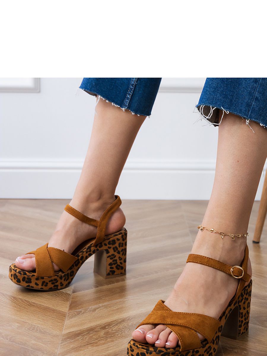 Sandales à talons model...