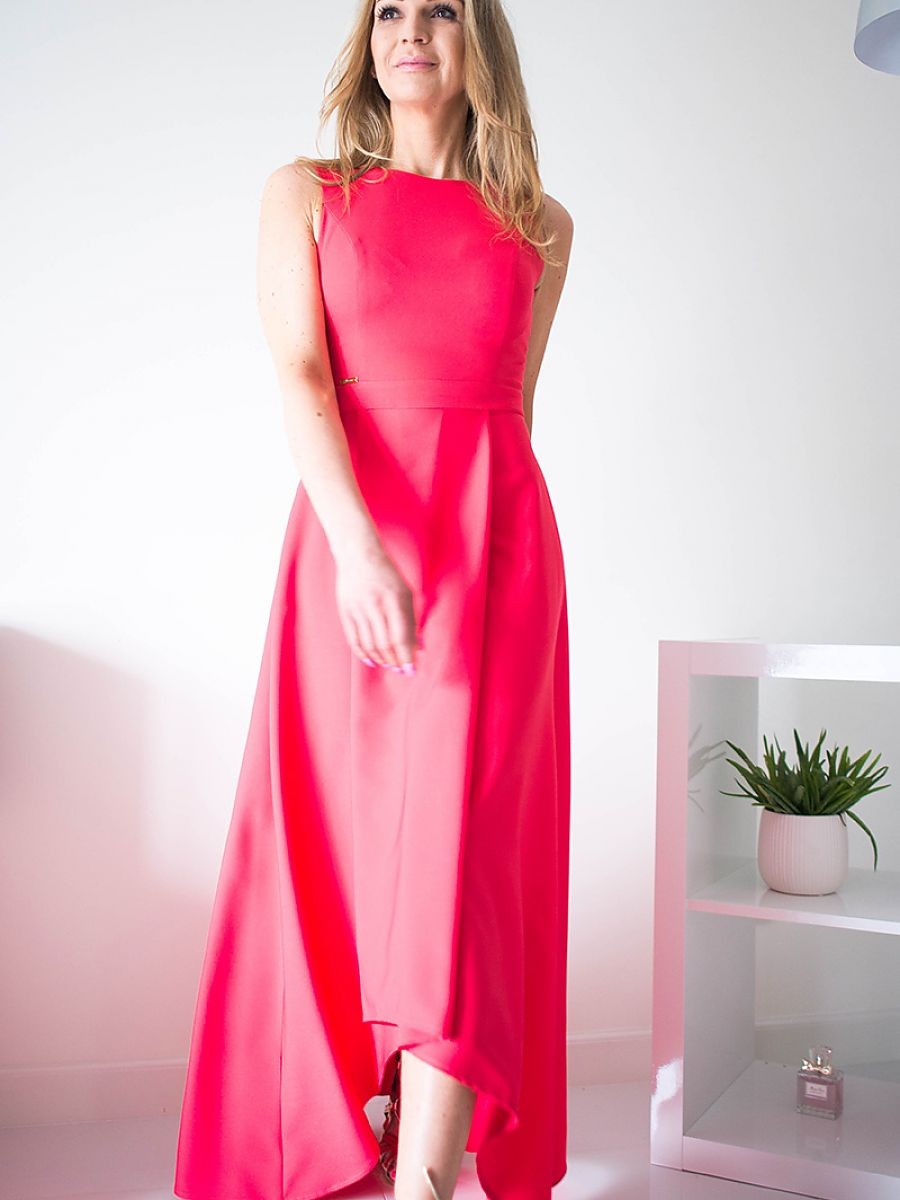 Robe de cocktail model...