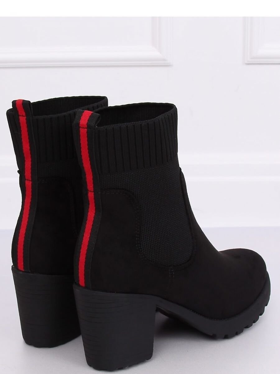 Bottes à talons model...